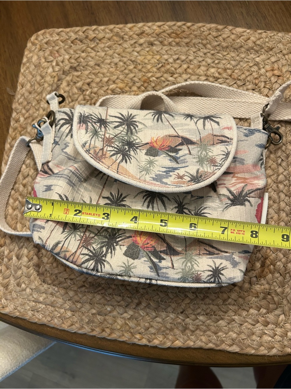 Caribbean Joe Palm-Print Crossbody Bag in Beige and Pastel Coral - Picture 5 of 6